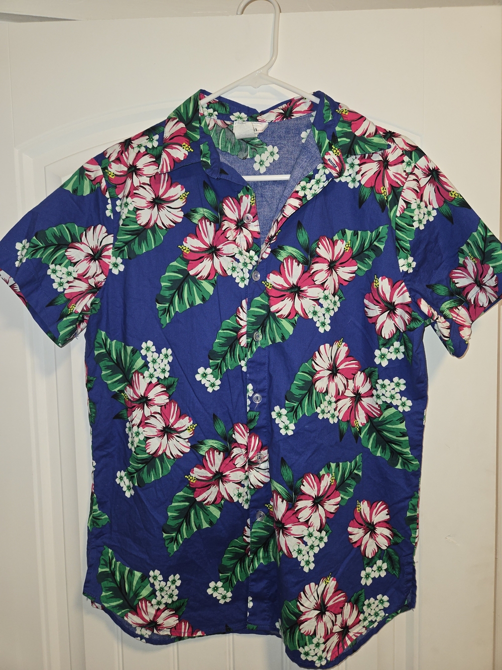 Vintage 80s Sara USA Tropical Floral Print Short Sleeve Button Down